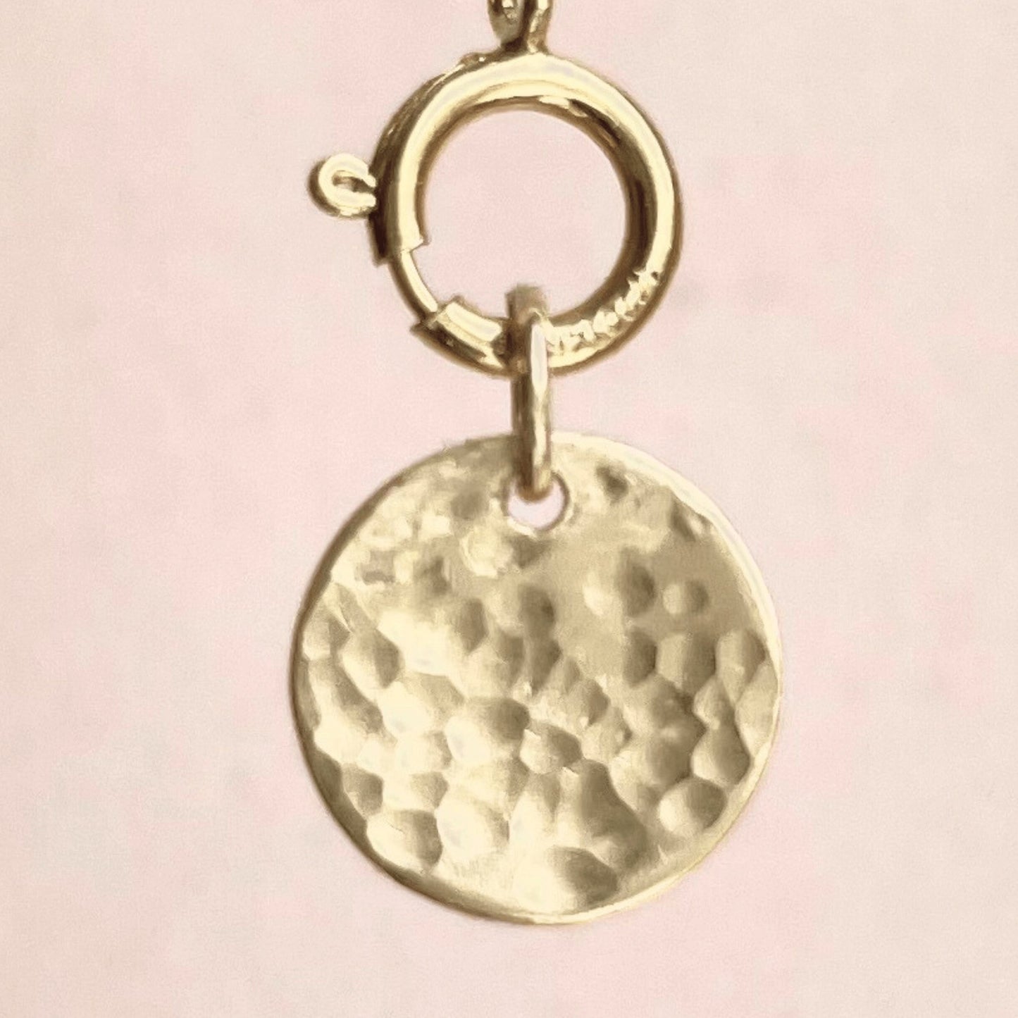 9mm Hammered Disc Charm (14k Gold Filled) - Teeny Bead Co.